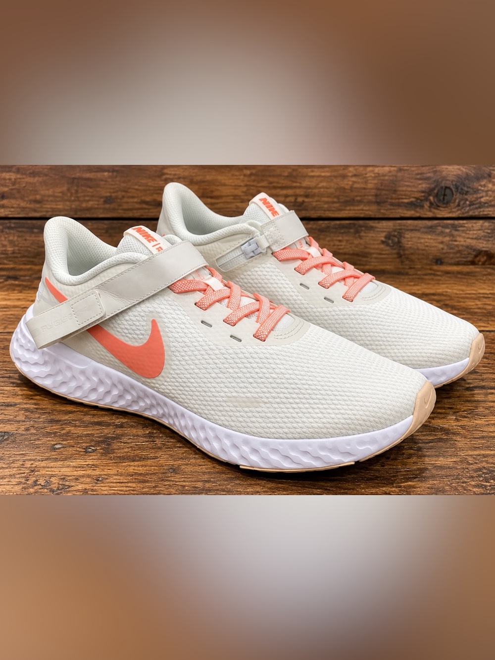 Nike Revolution 5 FlyEase Women’s Running Shoes Size 10W White Coral CQ9330-109